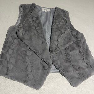 Fur vest